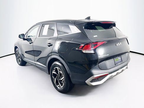 Used 2025 Kia Sportage LX image 5