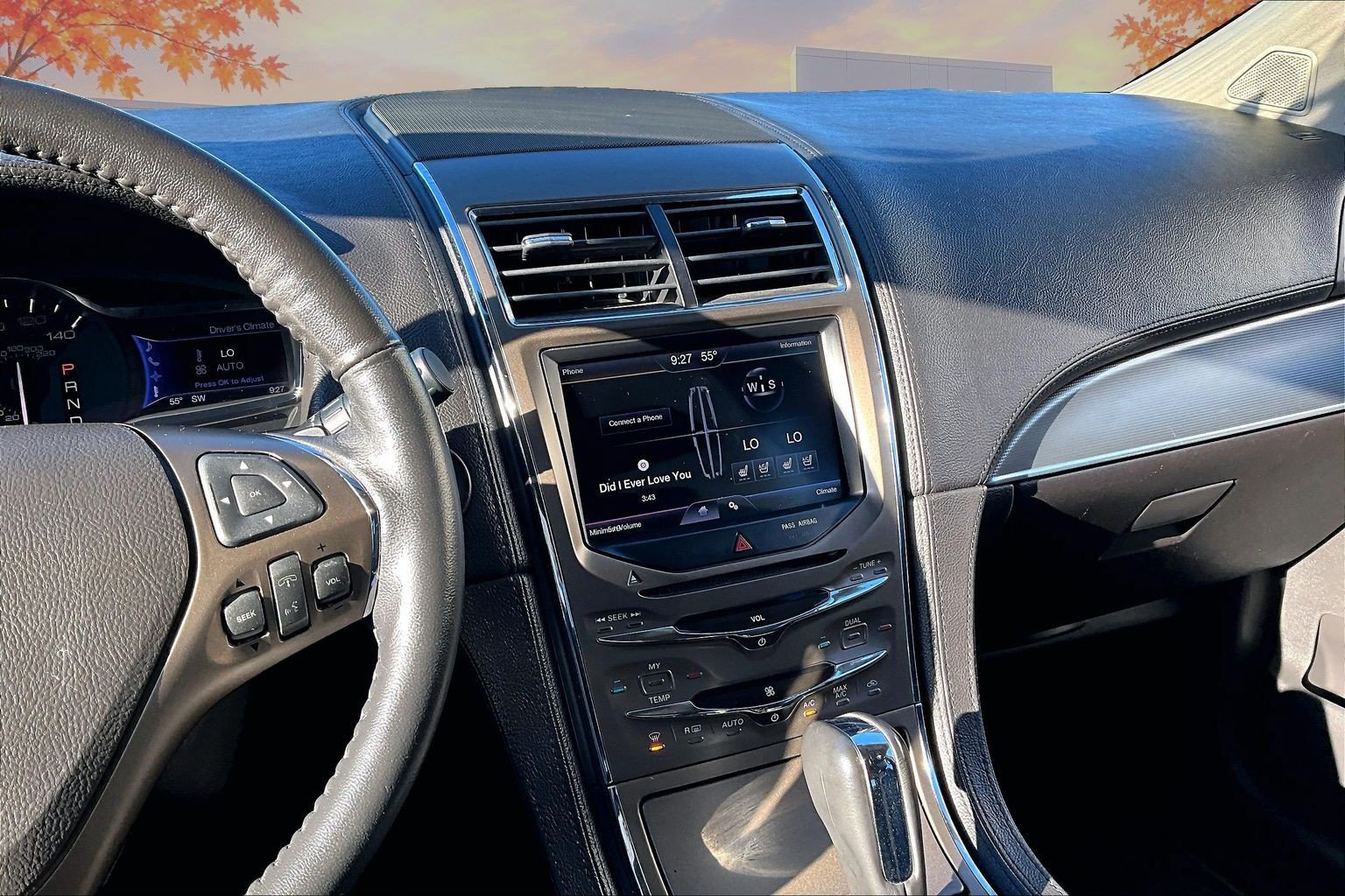 Used 2013 Lincoln MKX AWD image 9