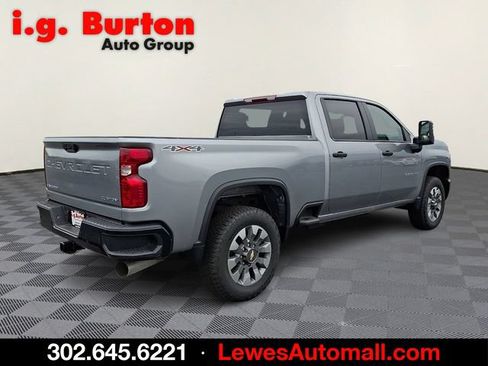 New 2026 Chevrolet Silverado 2500 Custom w/ Custom Value Package AWD/4WD image 4
