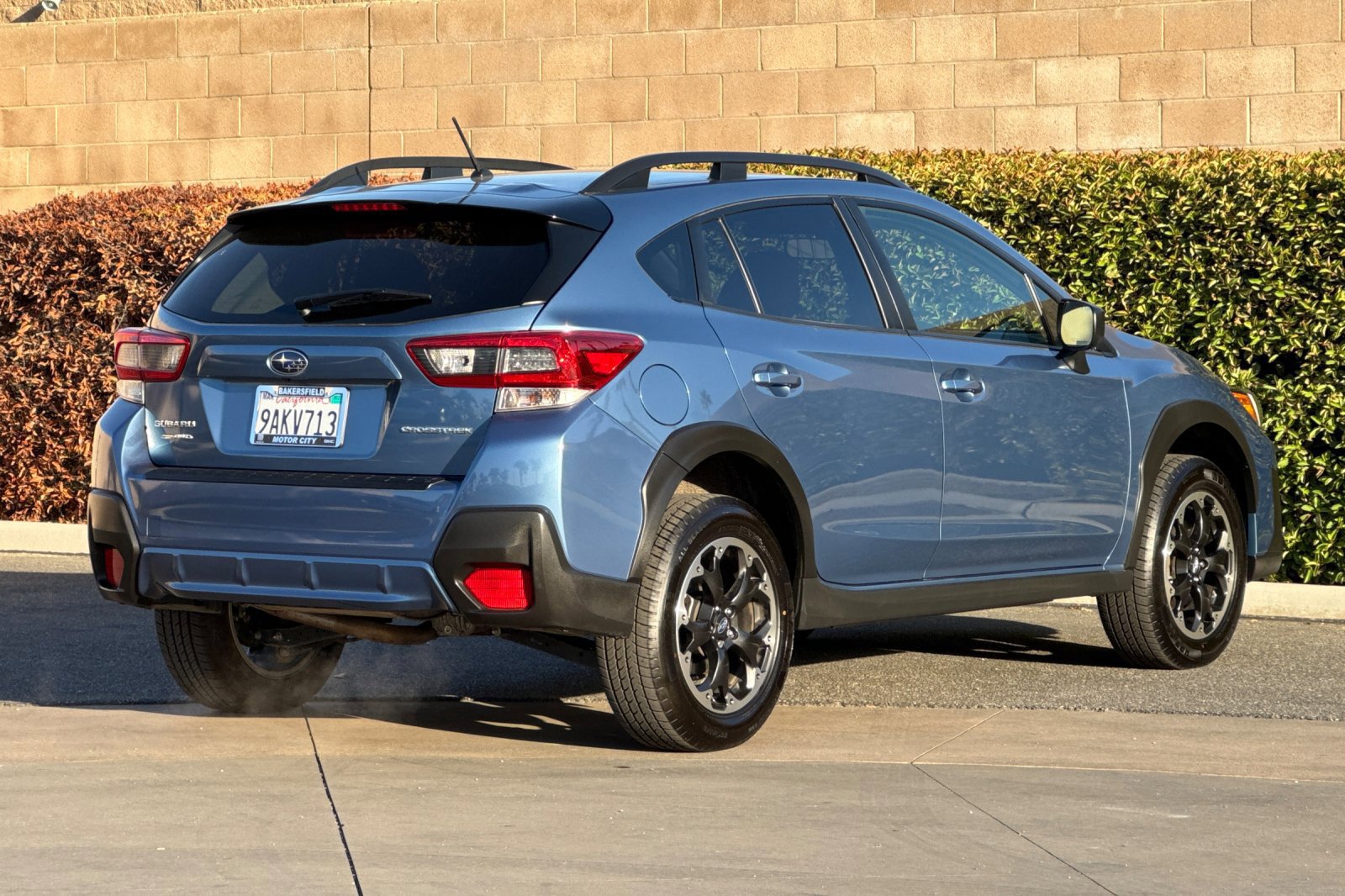Used 2022 Subaru Crosstrek 2.0i AWD/4WD image 4