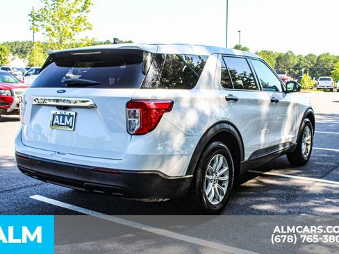 Used 2021 Ford Explorer 2WD image 5