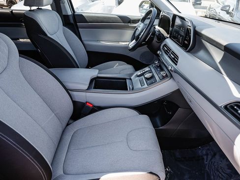 Used 2020 Hyundai Palisade SEL w/ Convenience Package FWD image 17
