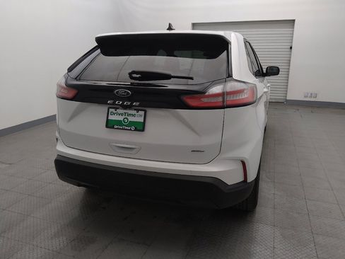 Used 2022 Ford Edge SE image 7