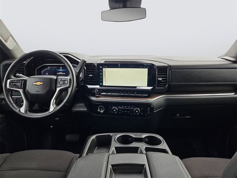 Certified 2024 Chevrolet Silverado 1500 LT image 11