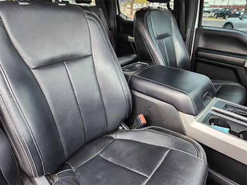 Used 2018 Ford F150 Lariat w/ Equipment Group 502A Luxury image 9