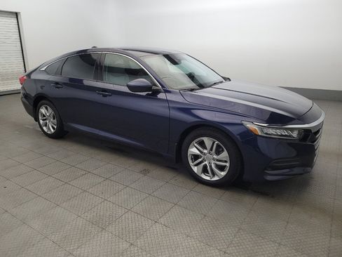 Used 2018 Honda Accord LX image 11