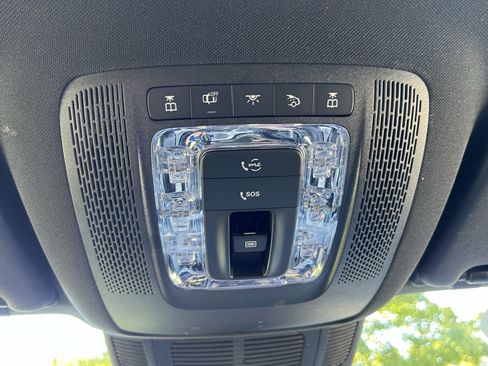 Used 2025 Mercedes-Benz GLS 450 4MATIC image 28