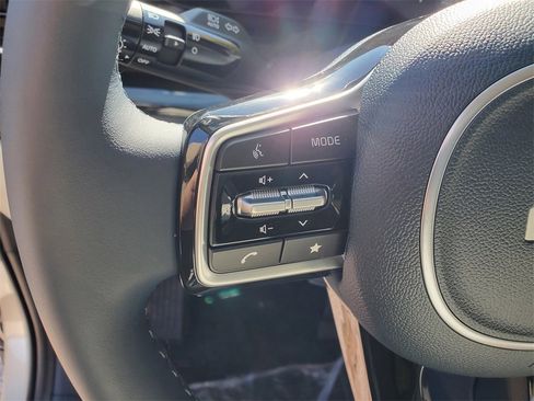 New 2026 Kia Carnival SX Prestige image 16