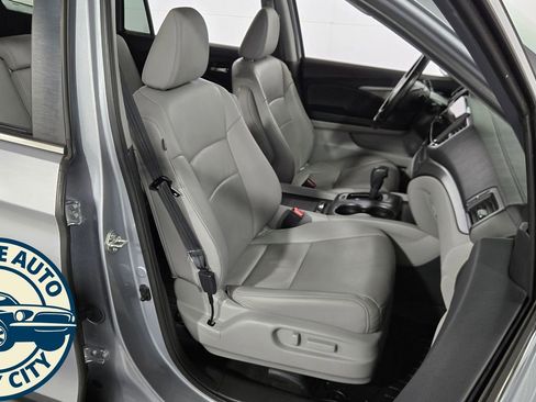 Used 2019 Honda Pilot EX-L image 39