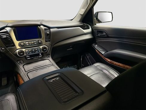 Used 2019 Chevrolet Tahoe Premier image 25