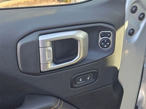 Used 2024 Jeep Wrangler Rubicon 392 image 11