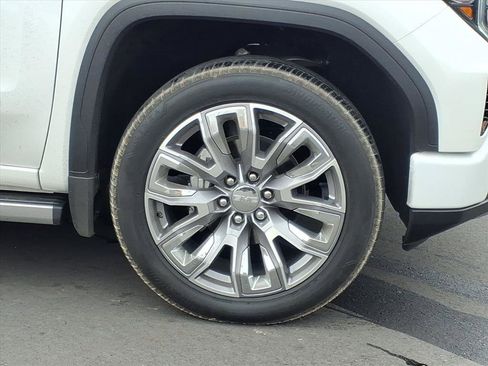 Used 2024 GMC Sierra 1500 Denali w/ Denali Reserve Package image 31