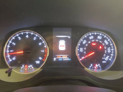 Used 2021 Toyota RAV4 LE FWD image 23
