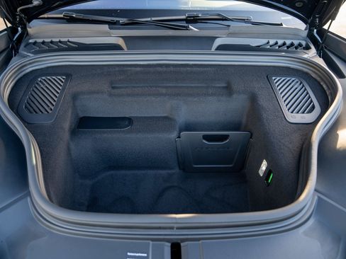 New 2026 Porsche Macan Turbo Electric AWD/4WD image 28