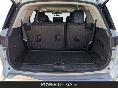 Used 2023 Nissan Pathfinder Platinum w/ Cargo Package AWD/4WD image 20