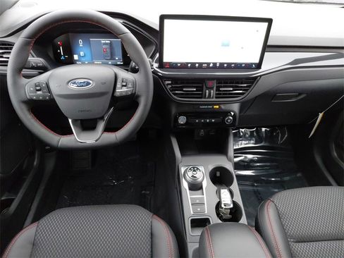 New 2026 Ford Escape ST-Line w/ Tech Pack #1 image 12