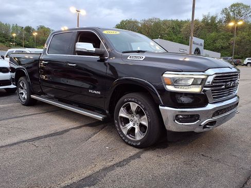 Certified 2022 RAM 1500 Laramie AWD/4WD image 2