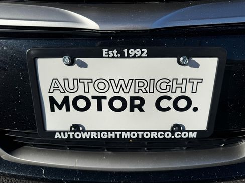 Used 2015 Toyota Venza LE image 20