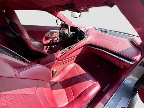 Used 2022 Chevrolet Corvette Stingray Premium Conv w/ Battery Protection Package image 10