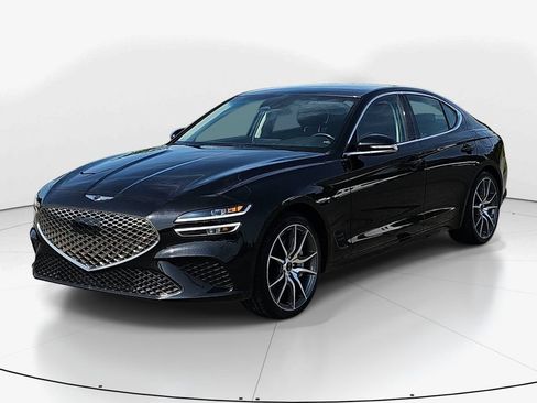 Used 2025 Genesis G70 2.5T AWD/4WD image 11