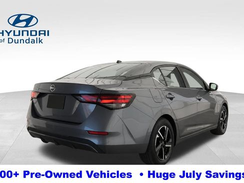 Used 2025 Nissan Sentra SV FWD image 5