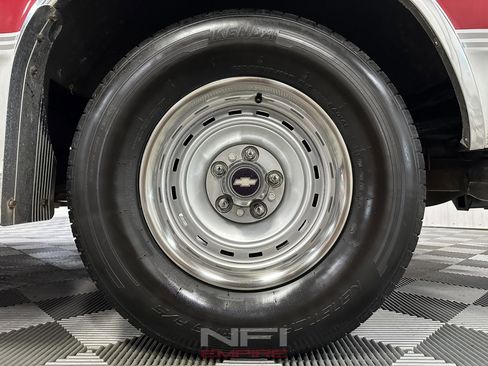 Used 1986 Chevrolet G20 image 22