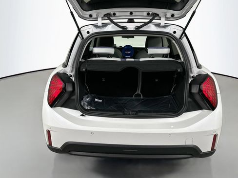 Used 2025 MINI Cooper S FWD image 28