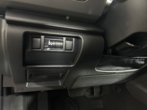 Used 2024 Subaru Crosstrek 2.5i Limited image 20