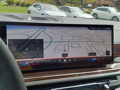 New 2026 BMW X7 M60i image 23