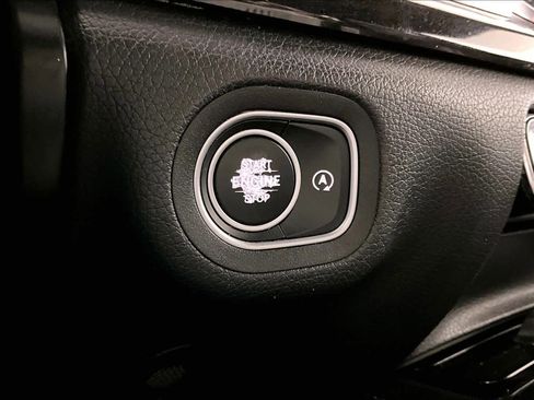 Used 2020 Mercedes-Benz GLE 350 4MATIC image 31