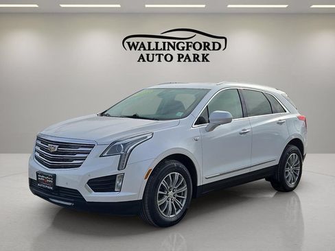 Used 2018 Cadillac XT5 Luxury w/ Driver Awareness Package AWD/4WD image 1