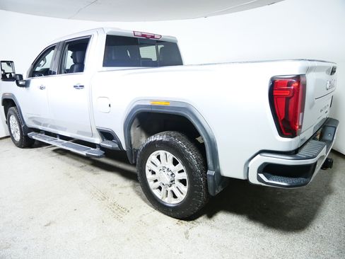 Certified 2021 GMC Sierra 3500 Denali w/ Denali Ultimate Package image 5