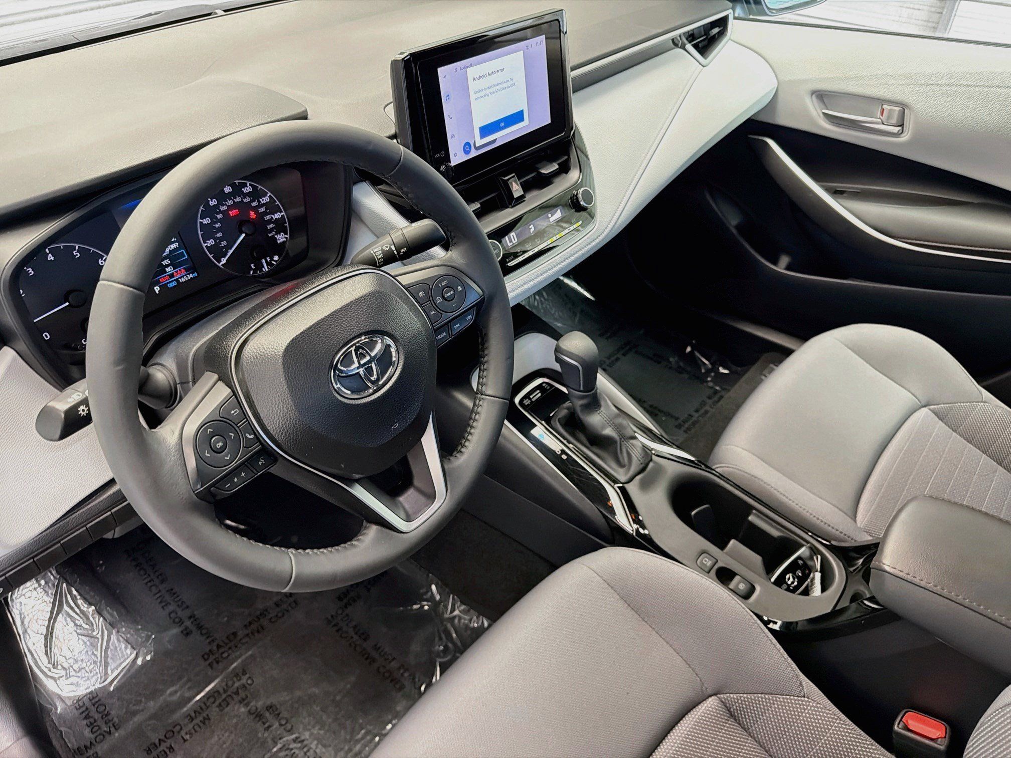 Used 2025 Toyota Corolla SE FWD image 7