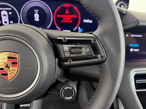 New 2026 Porsche Taycan image 29