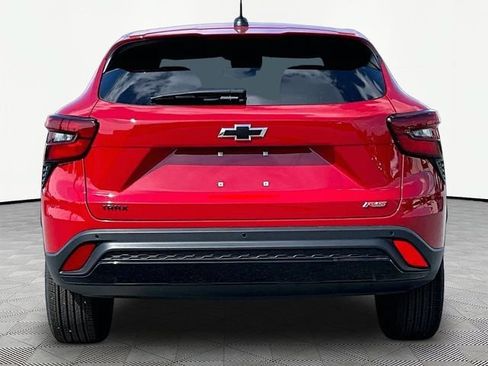 New 2026 Chevrolet Trax RS w/ Driver Confidence Package FWD image 5