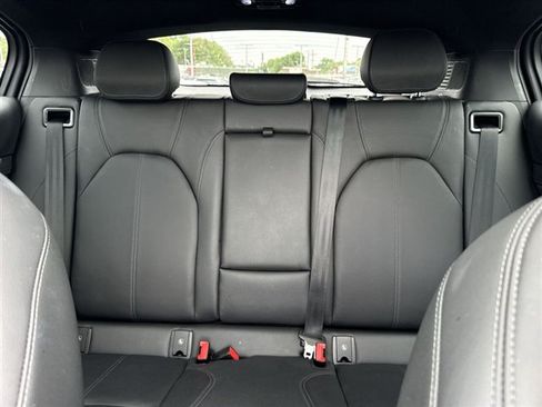 Used 2023 Alfa Romeo Stelvio Ti AWD/4WD image 12
