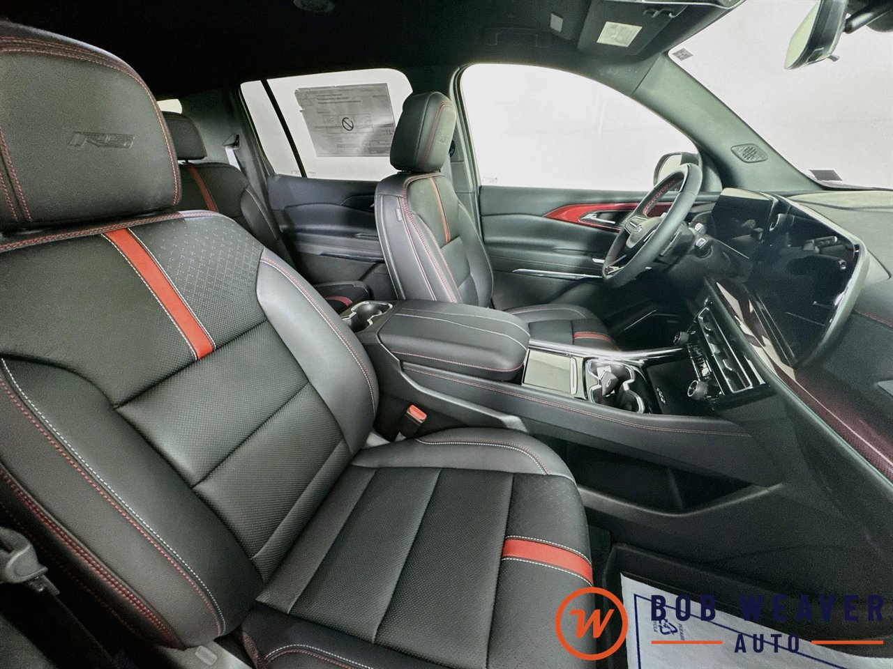 New 2026 Chevrolet Traverse RS w/ LPO, Floor Liner Package AWD/4WD image 35