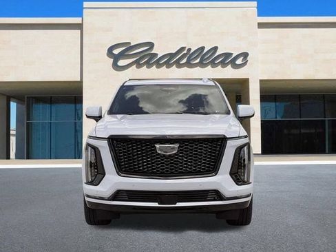 New 2026 Cadillac Escalade Platinum Sport AWD/4WD image 7