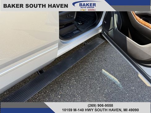 Used 2020 Chevrolet Tahoe Premier image 11