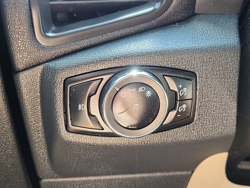 Used 2018 Ford EcoSport SE w/ SE Convenience Package FWD image 21