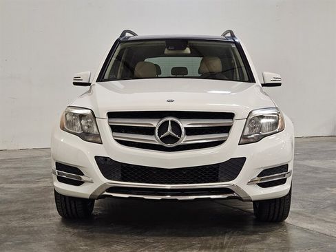 Used 2015 Mercedes-Benz GLK 250 BlueTEC 4MATIC image 10