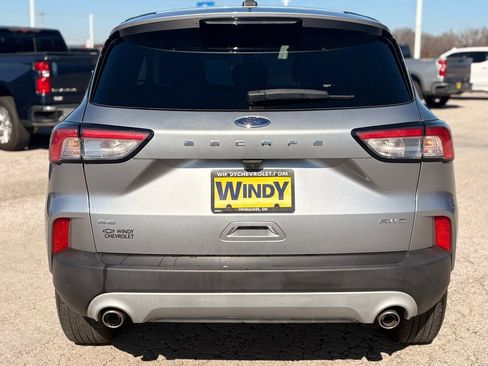 Used 2022 Ford Escape SE AWD/4WD image 6