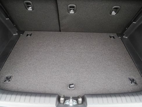 Used 2026 Hyundai Venue SEL image 25