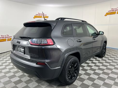 Used 2023 Jeep Cherokee Altitude Lux image 6
