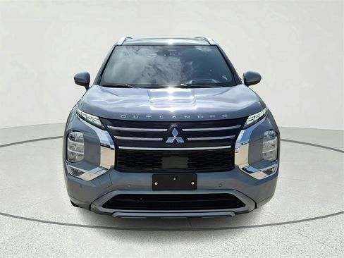 New 2025 Mitsubishi Outlander SEL image 2