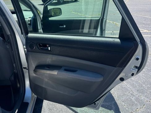 Used 2006 Toyota Prius FWD image 19