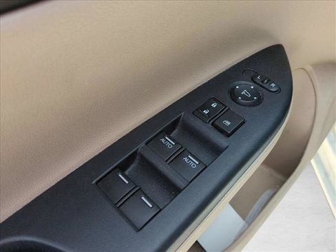 Used 2014 Honda Accord EX-L image 12