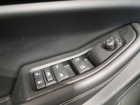Certified 2024 Jeep Grand Cherokee Altitude AWD/4WD image 28