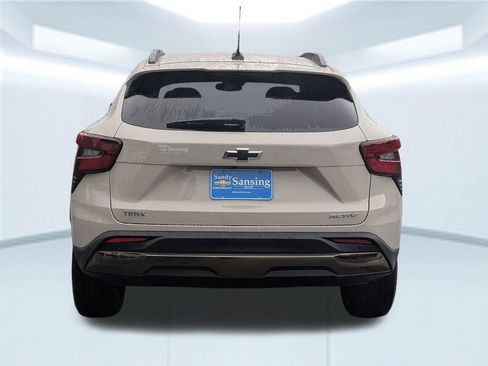 New 2026 Chevrolet Trax ACTIV w/ Driver Confidence Package FWD image 5