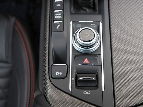 Used 2019 Maserati Levante Trofeo image 38